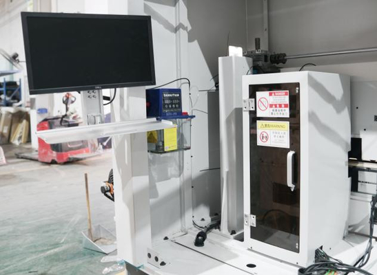 Machine à bandes automatique à grande vitesse pour les bords lourds