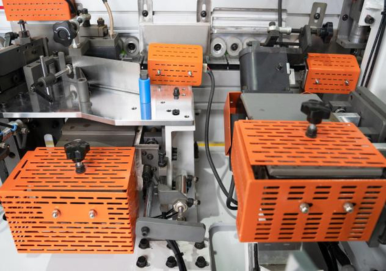 Machine automatique de bande de bévelé / bordure droite HD783J