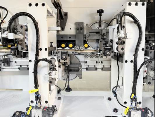 Machine automatique à bande de bord à grande vitesse HD876J